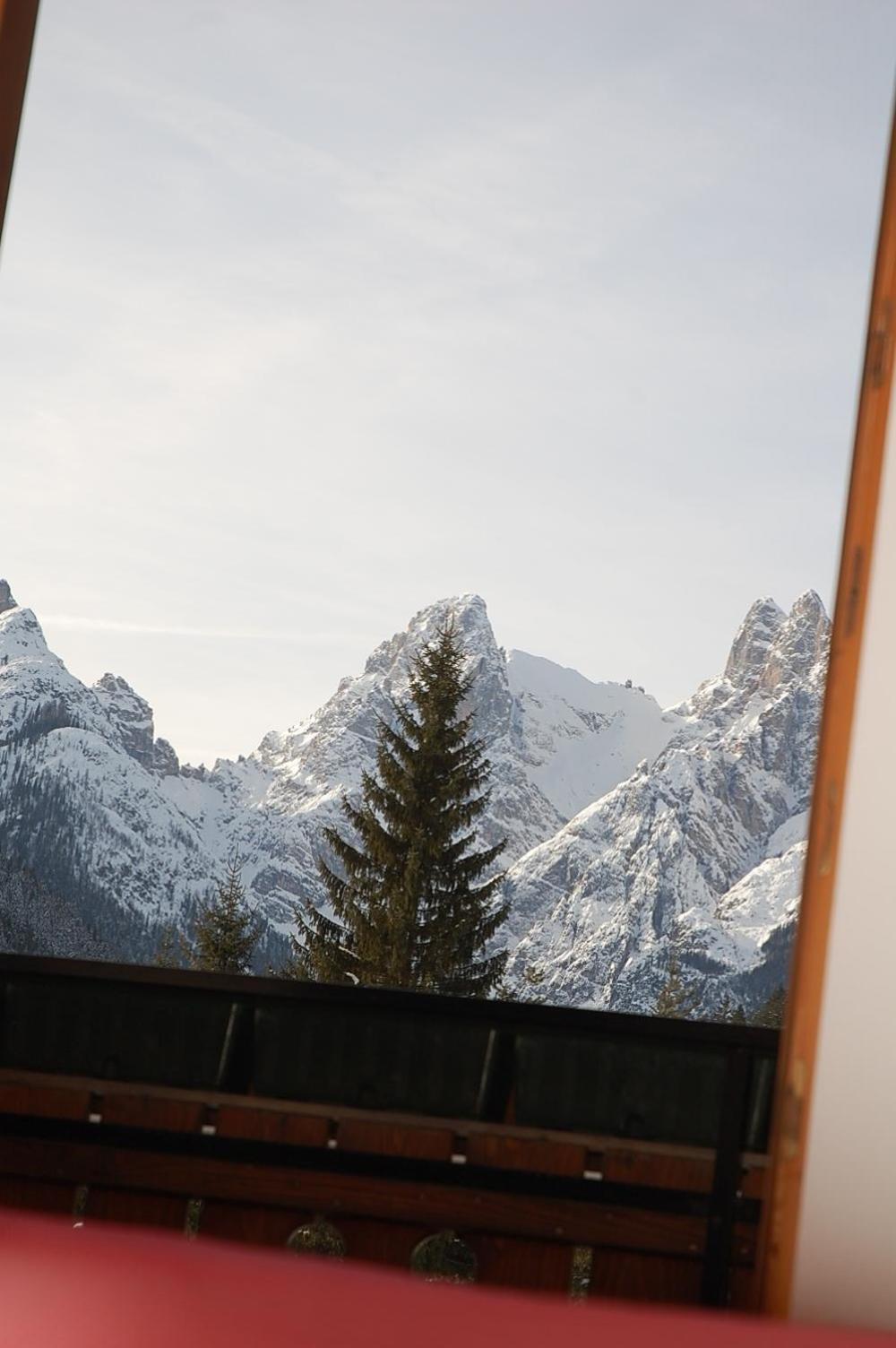 Albergo Ristorante Cacciatori Auronzo di Cadore Exterior foto