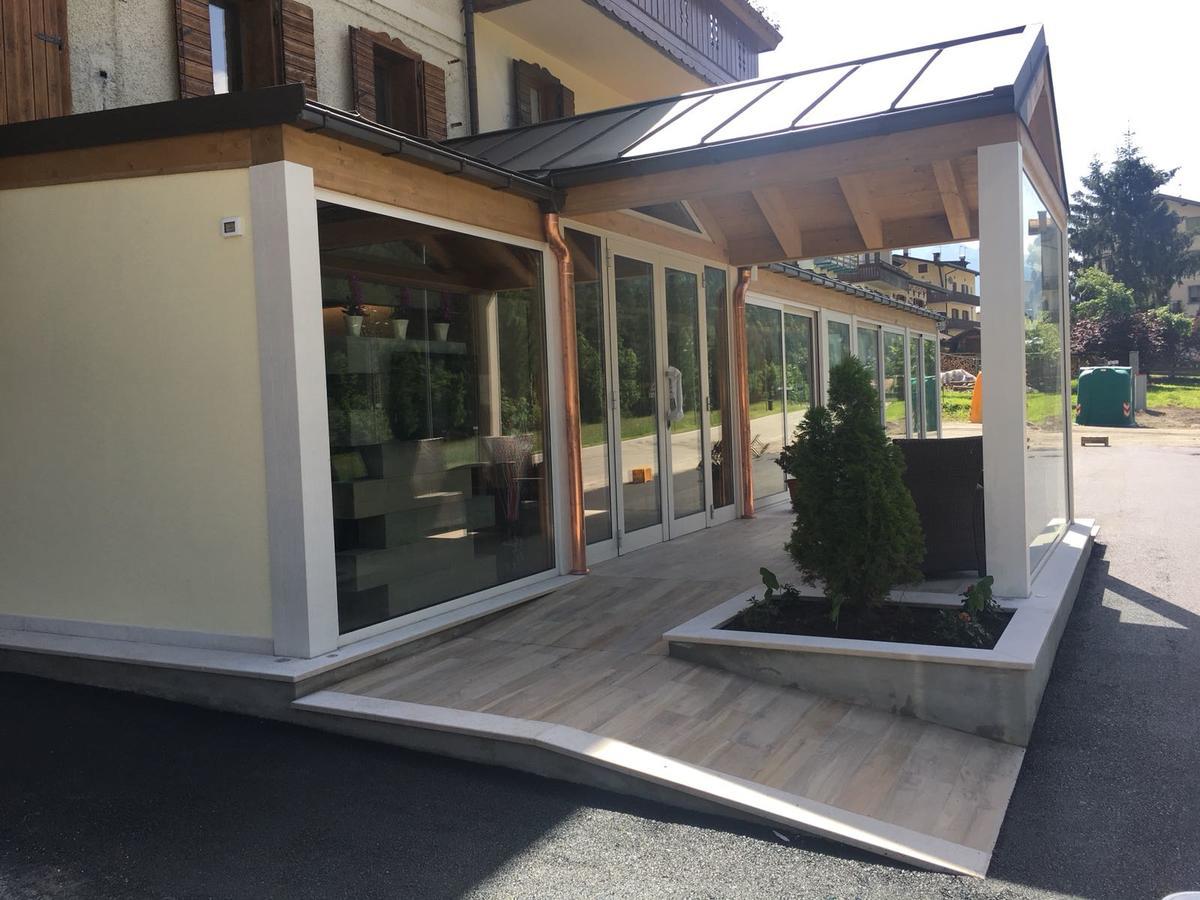Albergo Ristorante Cacciatori Auronzo di Cadore Exterior foto